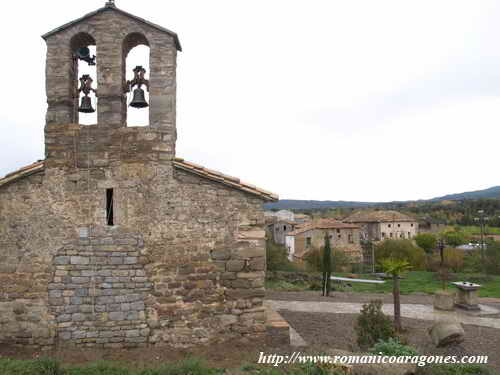 HASTIAL DE PONIOENTE DEL TEMPLO